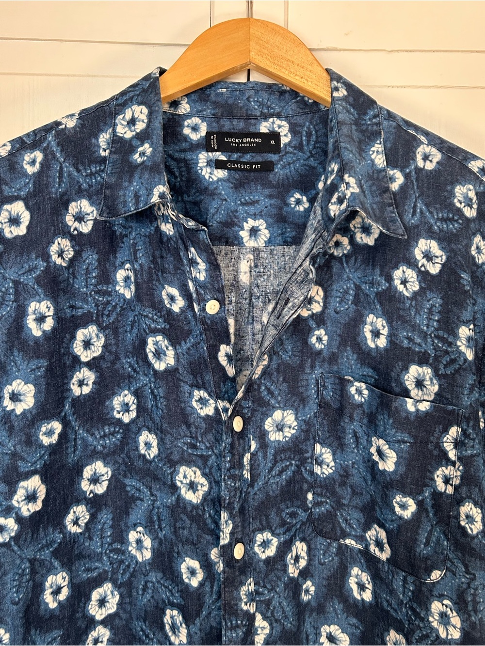 Lucky Brand Men’s Size XL Classic Fit Short Sleeve Button Down Floral Shirt